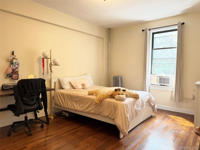 531 Lincoln Avenue E 5L, Mount Vernon, NY 10552