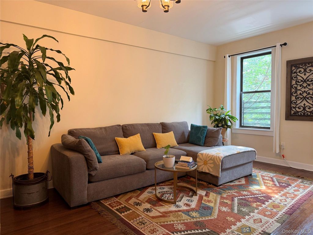 531 Lincoln Avenue E 5L, Mount Vernon, NY 10552 — photo 5