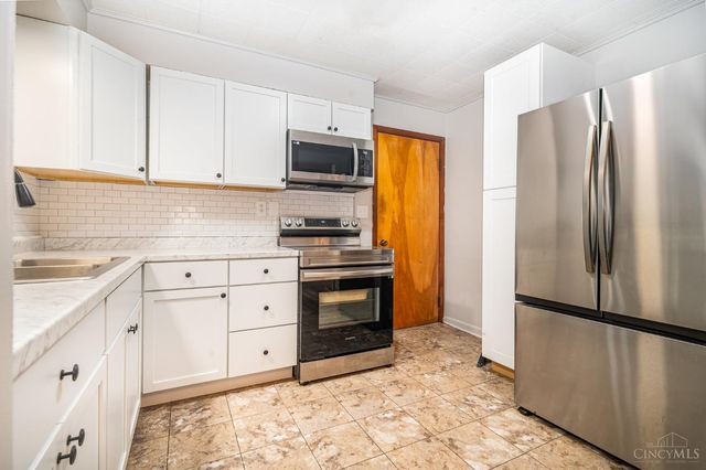 209 Arcadia Drive, Middletown, OH 45042