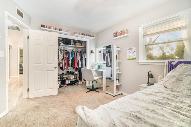 209 Arcadia Drive, Middletown, OH 45042