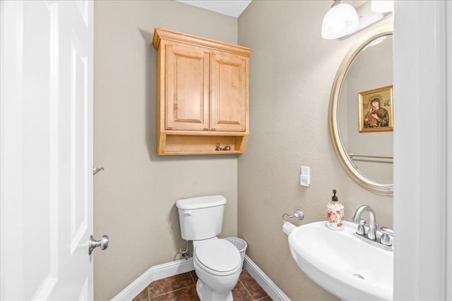 1520 N Woodland Drive, Rogers, AR 72756