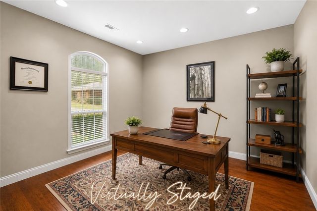 1520 N Woodland Drive, Rogers, AR 72756