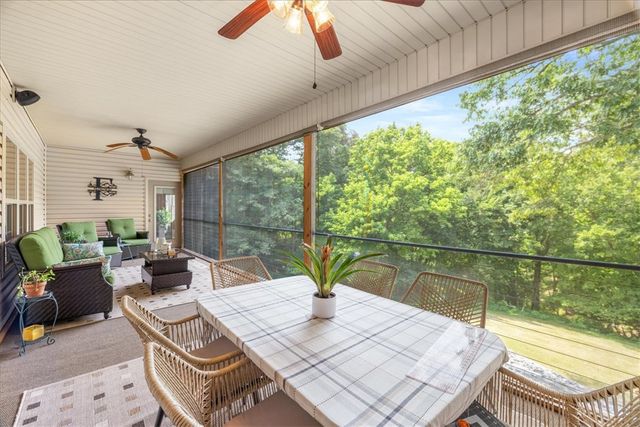 1520 N Woodland Drive, Rogers, AR 72756