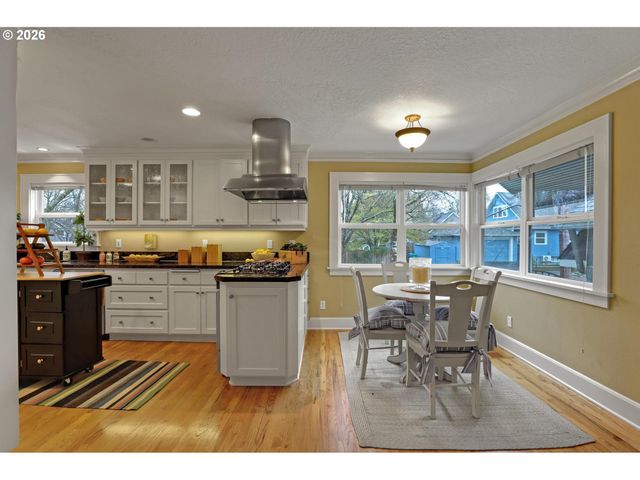 2905 Ne 46TH Ave, Portland, OR 97213