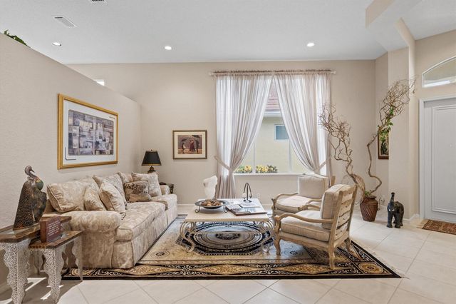 4674 HAZLETON Lane, Lake Worth, FL 33449