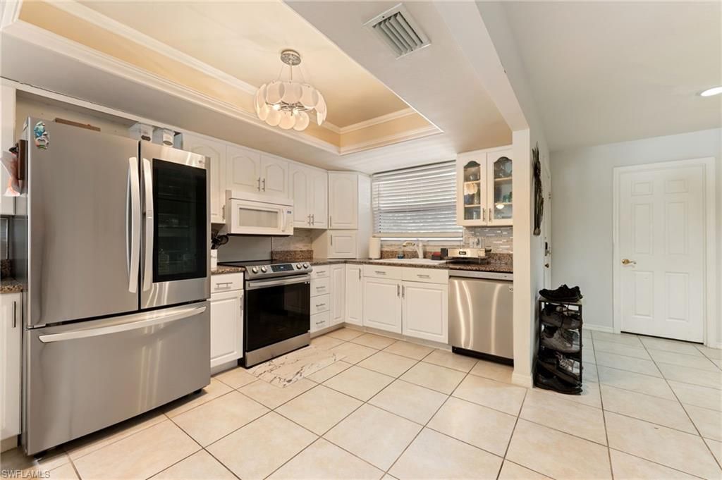 6750 Lone Oak BLVD C, NAPLES, FL 34109 — photo 4