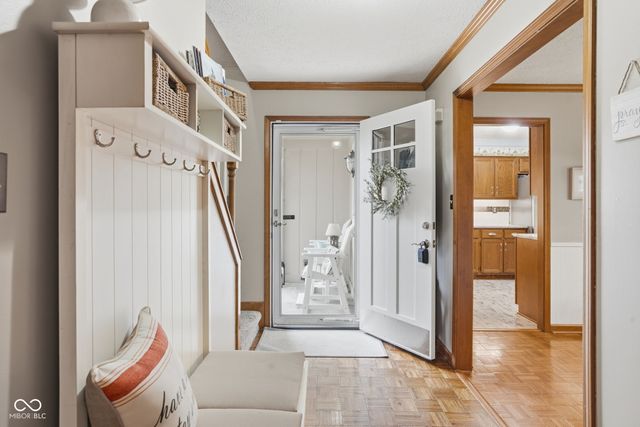 8036 Bittern Lane, Indianapolis, IN 46256