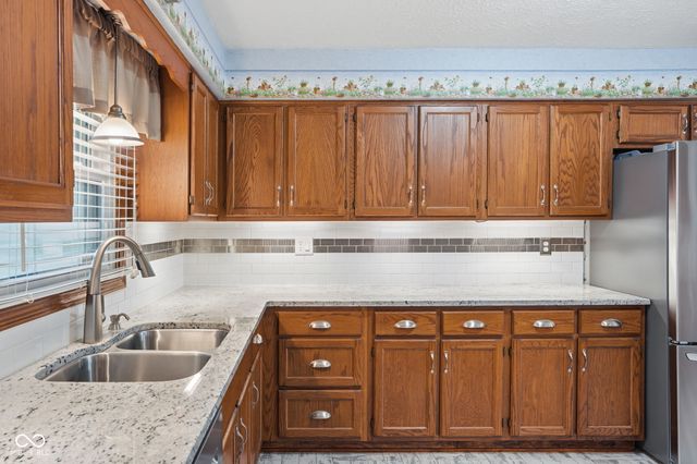 8036 Bittern Lane, Indianapolis, IN 46256