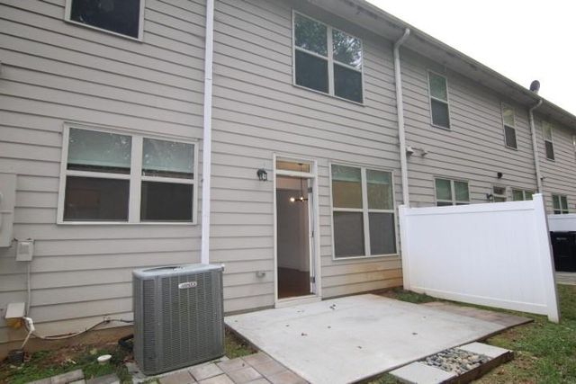 5850 Vinyard Lane, Cumming, GA 30041