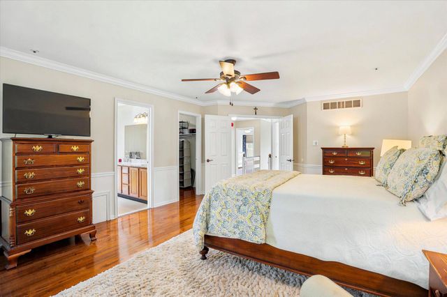 1604 E GENERAL HOWE DR, Phoenixville, PA 19460