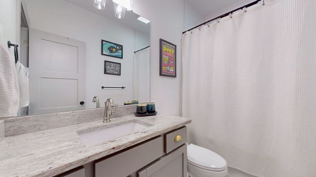 2726 Mailan Dr, Nashville, TN 37206