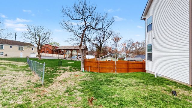 2726 Mailan Dr, Nashville, TN 37206