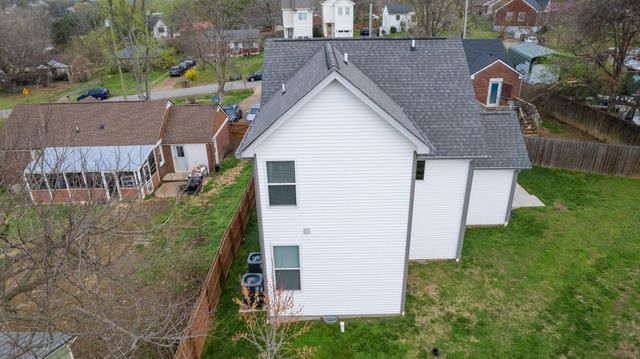 2726 Mailan Dr, Nashville, TN 37206