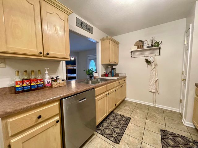 208 James Paul Lane, Trumann, AR 72472