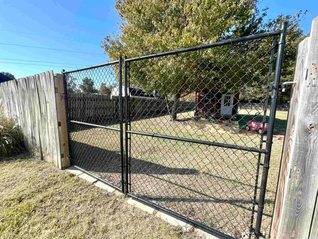 208 James Paul Lane, Trumann, AR 72472