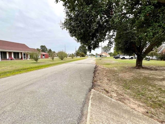 208 James Paul Lane, Trumann, AR 72472