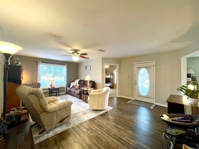 208 James Paul Lane, Trumann, AR 72472