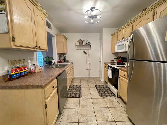 208 James Paul Lane, Trumann, AR 72472