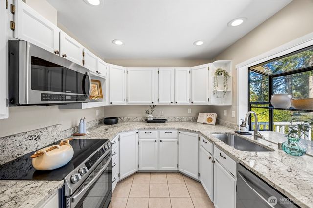 1410 150th Street SE, Bellevue, WA 98007