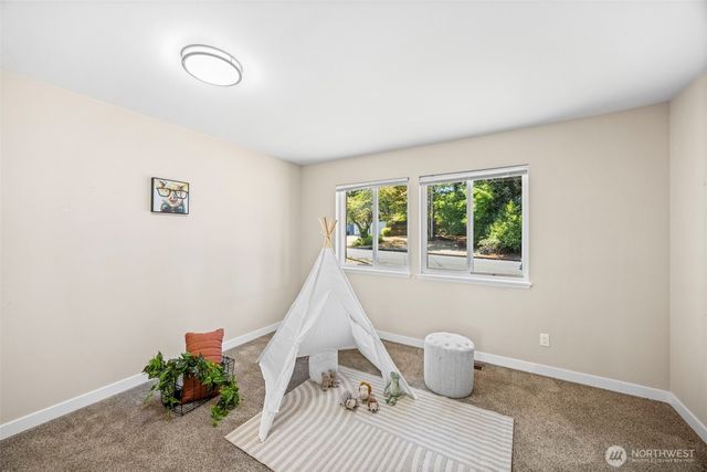 1410 150th Street SE, Bellevue, WA 98007