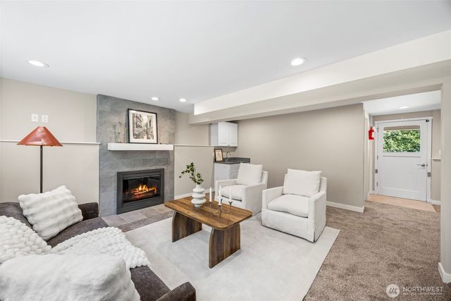 1410 150th Street SE, Bellevue, WA 98007