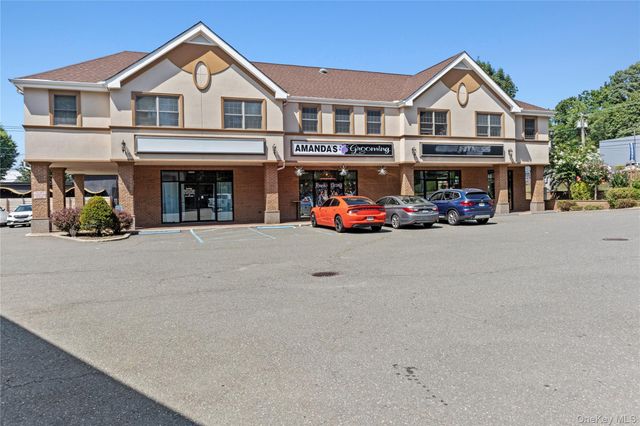 72 Cedar Swamp Road 3, Glen Cove, NY 11542