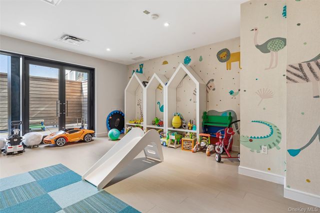 10702 Queens Boulevard 7F, Forest Hills, NY 11375