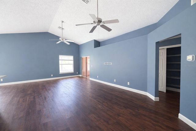 551 LAKE CHARLES DRIVE, Davenport, FL 33837