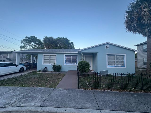1110 N Sapodilla Avenue, West Palm Beach, FL 33401