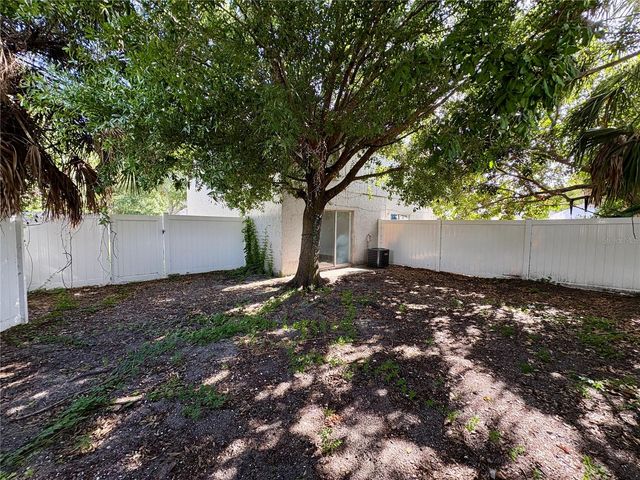 409 57TH AVENUE DRIVE E A, Bradenton, FL 34203