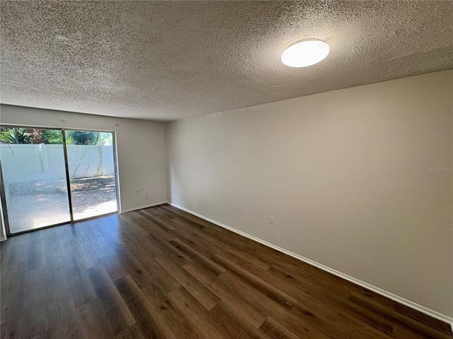 409 57TH AVENUE DRIVE E A, Bradenton, FL 34203