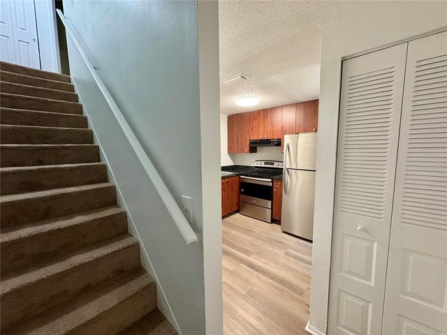 409 57TH AVENUE DRIVE E A, Bradenton, FL 34203
