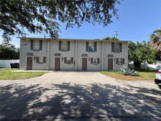 409 57TH AVENUE DRIVE E A, Bradenton, FL 34203