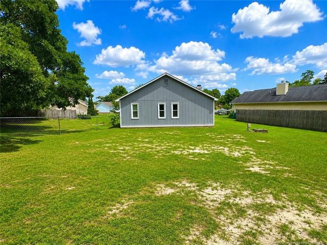 633 Winthrop Court, Fayetteville, NC 28311