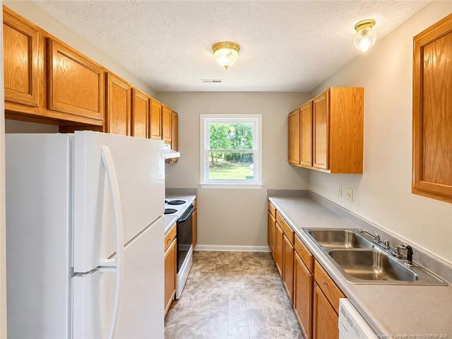 633 Winthrop Court, Fayetteville, NC 28311