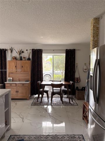 4401 NW 8th St, Coconut Creek, FL 33066
