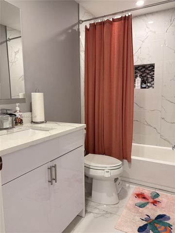 4401 NW 8th St, Coconut Creek, FL 33066