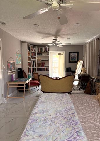 4401 NW 8th St, Coconut Creek, FL 33066