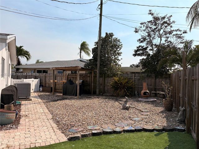 4401 NW 8th St, Coconut Creek, FL 33066