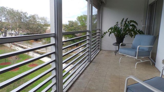 2001 S Granada Drive 4N, Coconut Creek, FL 33066