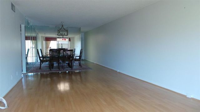 2001 S Granada Drive 4N, Coconut Creek, FL 33066