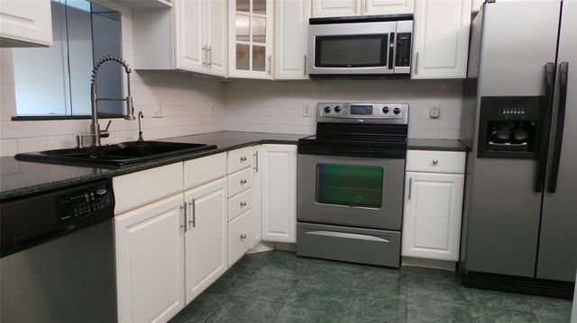 2001 S Granada Drive 4N, Coconut Creek, FL 33066