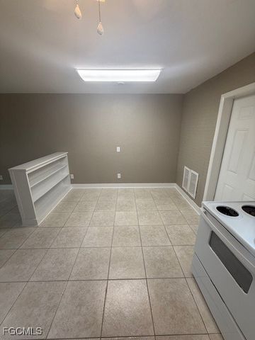 4920 York ST 1, Cape Coral, FL 33904