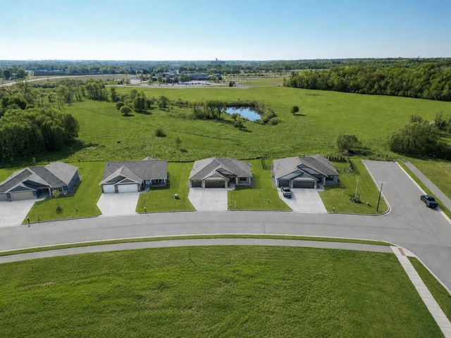 1136 Lanigan Way SW, Saint Joseph, MN 56374