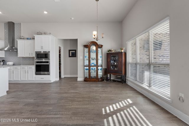 144 Saltmeadow Circle, Ocean Springs, MS 39564