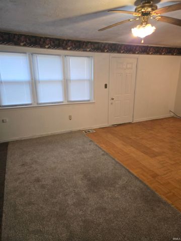 9264 S State Rd 57 Highway, Elberfeld, IN 47613