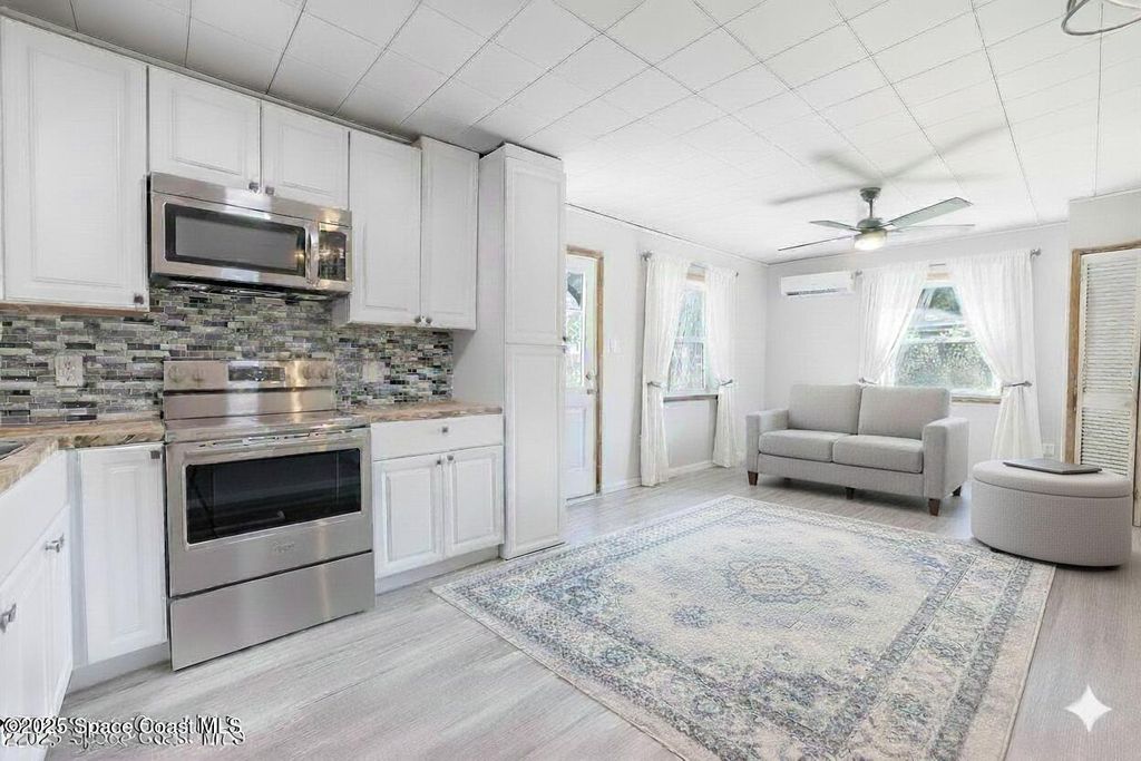 302 W Virginia Drive, Titusville, FL 32796