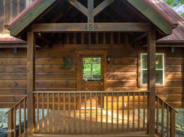 459 Ownby Circle, Gatlinburg, TN 37738