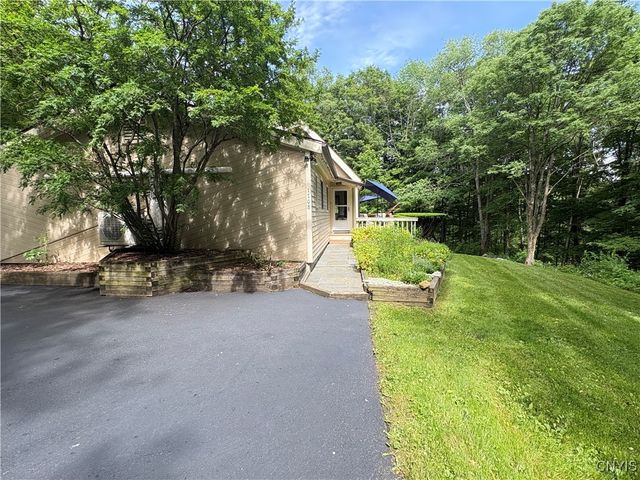 1708 Bonney Road, Hamilton, NY 13346