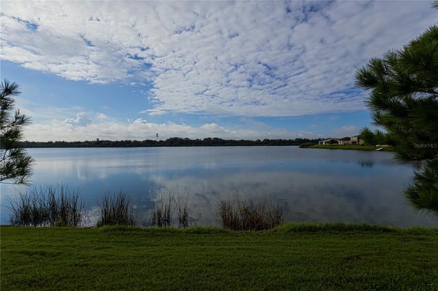 4228 WINDCHIME LANE, Lakeland, FL 33811